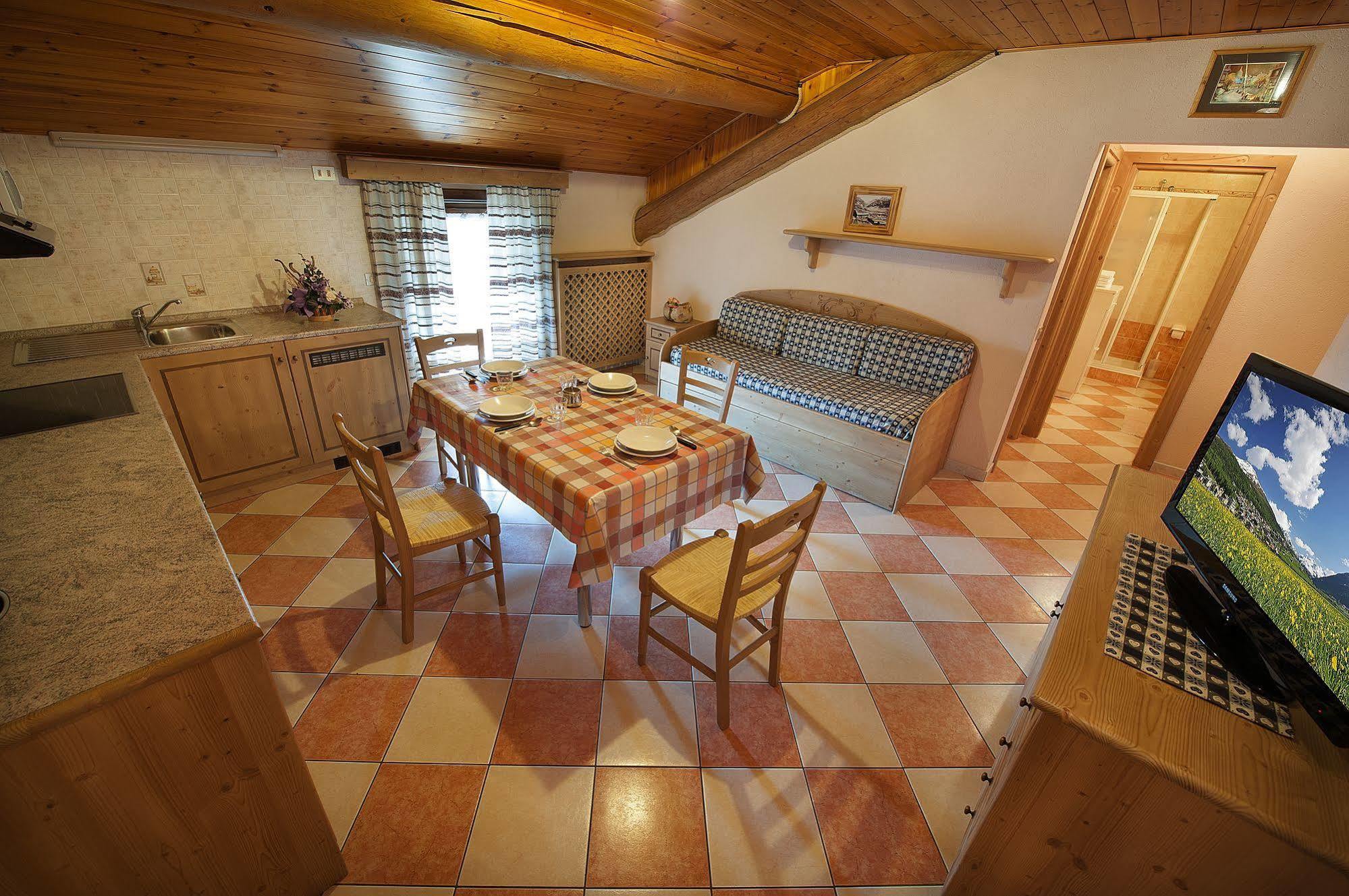Baita Carosello Apt 4 By Livigno Accomodation Zewnętrze zdjęcie
